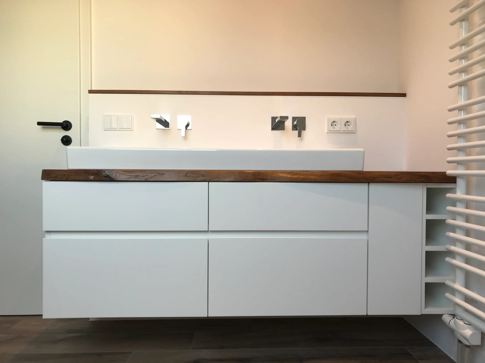 Referenzbild Badmöbel